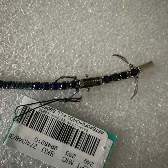 Kurt Geiger - Picture 3 of 11